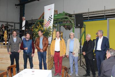 Mitglieder des MIT Vorstand (Dr. Stefan Griesheimer, Dr. Alexander Bode, Michael Radtke, Andreas Guthier, Ehrenmitglied Cornelius Fischer, Hans-Karl Asel, Matthias Wilkes Landrat a.D.)