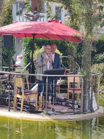 Der Ehrenvorsitzende und Vorsitzender der MIT Bergstraße, Werner Hartmann und Matthias Wilkes 