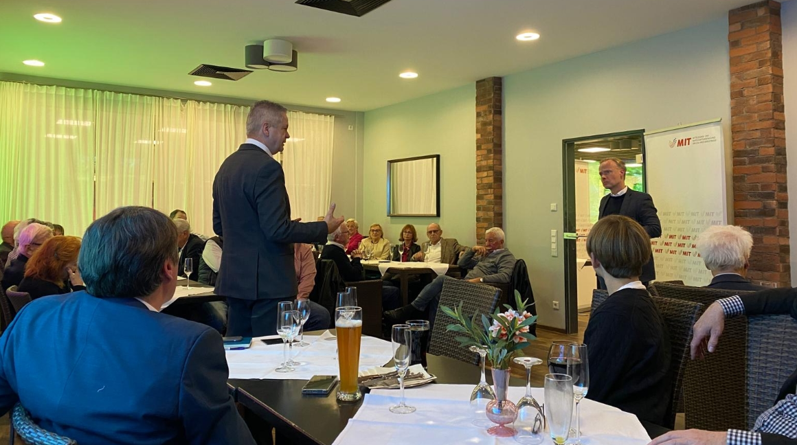 Traditionelles Martinsgansessen der MIT-Bergstra�e und MIT-S�dhessen 