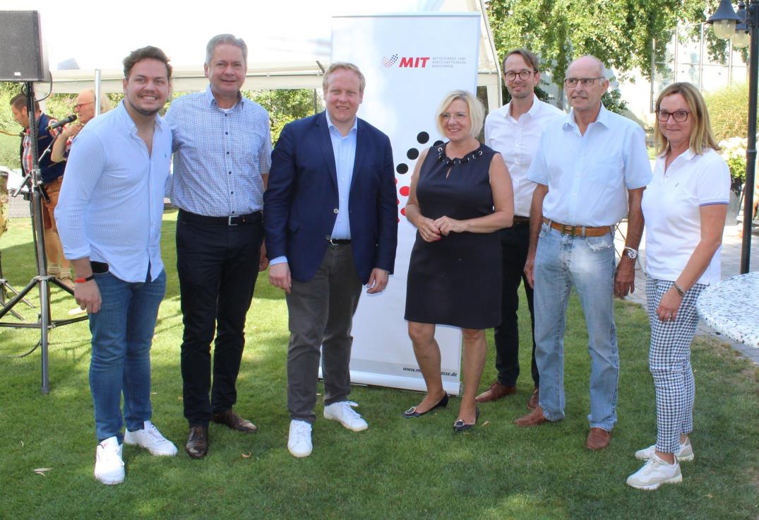 Kevin Schmau, Kreisvorsitzender der CDU Odenwaldkreis Matthias Wilkes, Kreisvorsitzender der MIT Bergstrae, Bezirksvorsitzender der MIT Sdhessen, Landrat a.d.  Tillmann Kuban, Bundesvorsitzenden der Jungen Union Birgit Heitland, Vorsitzende der CDU Ber